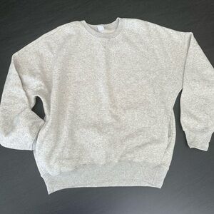 Everyday Essentials Gray Crewneck Sweatshirt